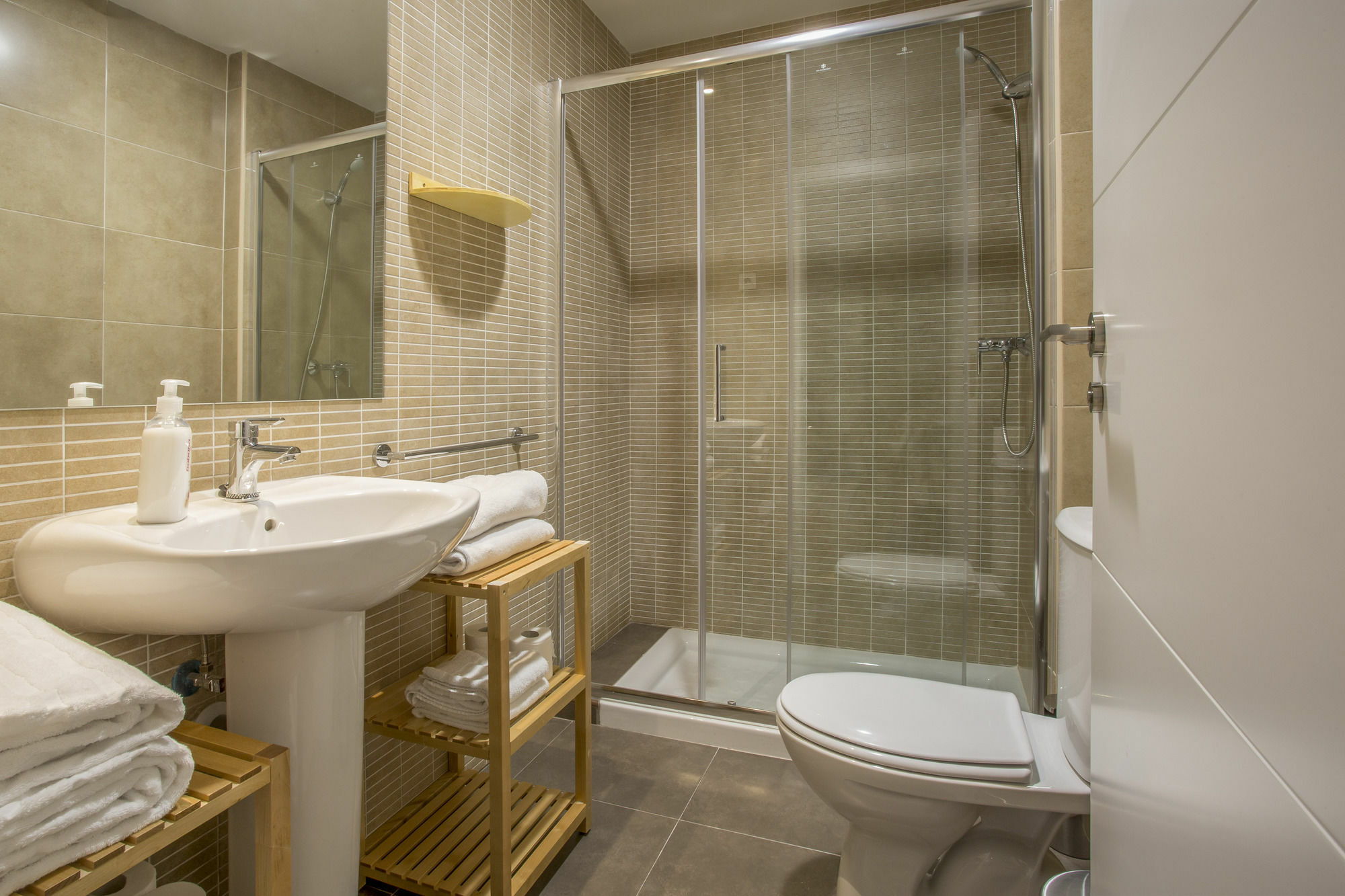 Slow Suites Luchana Мадрид Екстер'єр фото